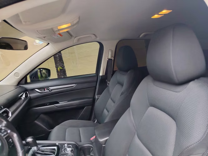 MAZDA CX5 2019 AUTOMÁTICA ÚNICO DUEÑO NEGOCIABLE  - Imagen 6