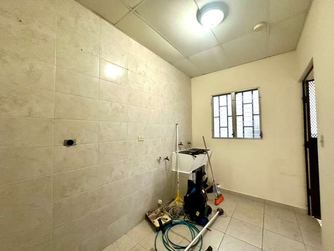 SE ALQUILA CASA AMPLIA Y CERCADA EN RESIDENCIAL EXCLUSIVO DE DAVID 
