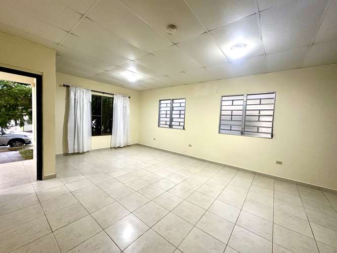 SE ALQUILA CASA AMPLIA Y CERCADA EN RESIDENCIAL EXCLUSIVO DE DAVID 
