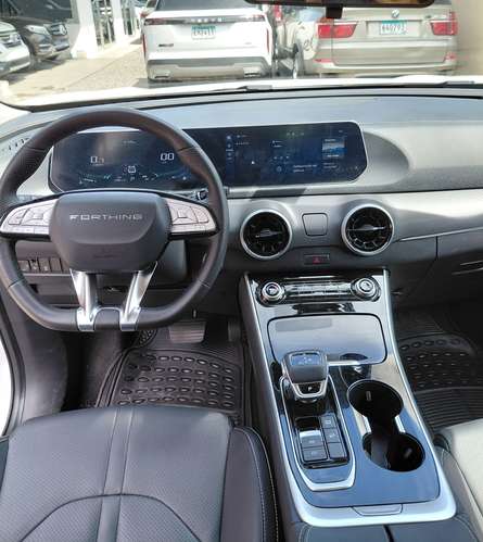 2026 Forthing T5EVO Hurricane - Impecable - garantía de agencia hasta julio 2030 - Imagen 12
