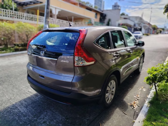 HONDA CRV 2014 AUTOMÁTICA ÚNICO DUEÑO NEGOCIABLE  - Imagen 9
