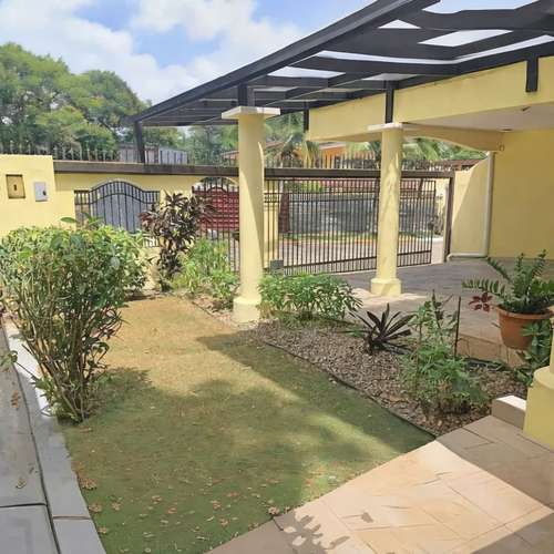 Casa en Ancon con Amplia Terraza - Imagen 15