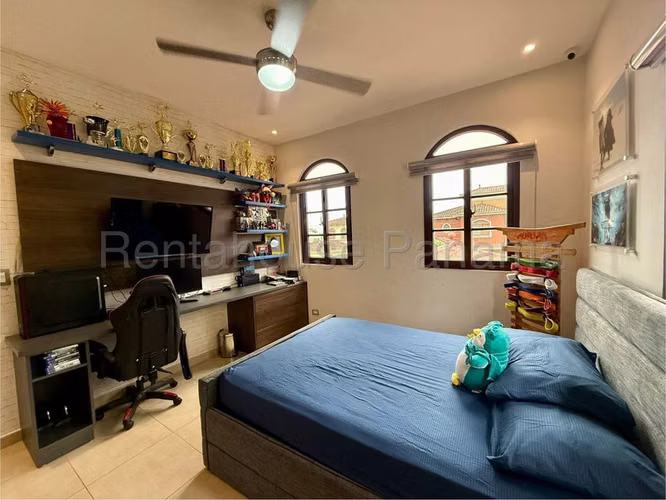 Casa Amoblada en Alquiler en Costa Sur KC - Imagen 13