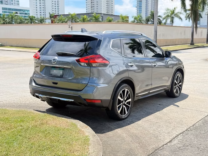 Nissan Xtrail 2019 Full Extras a solo $12,900 - Imagen 5
