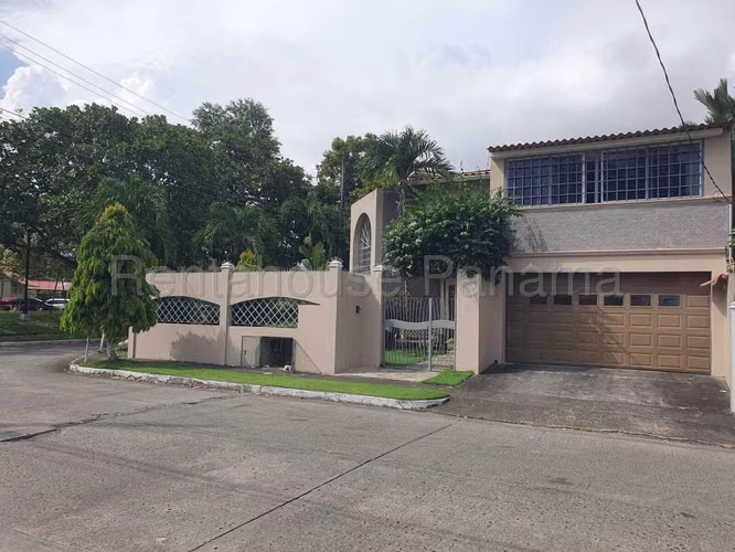 Venta Casa Reparto Nuevo Panama - YD