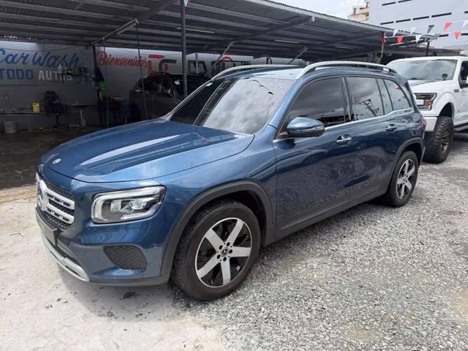 Mercedes Benz GLB