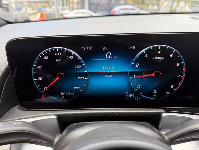 Mercedes Benz GLB
