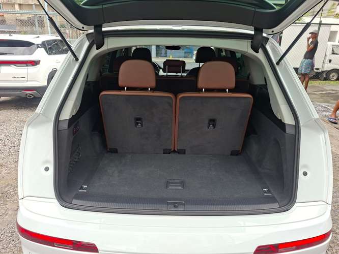 Audi Q7 2017