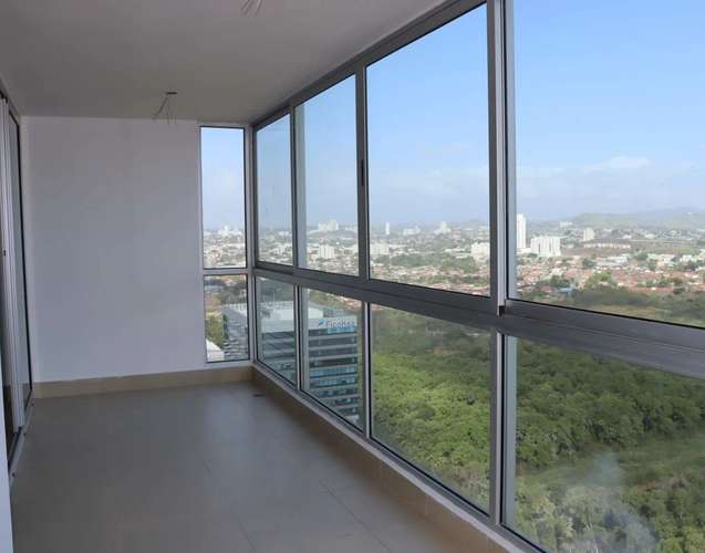 Apartamento en Costa del Este I con amplio balcon y excelente ubicación - Imagen 7