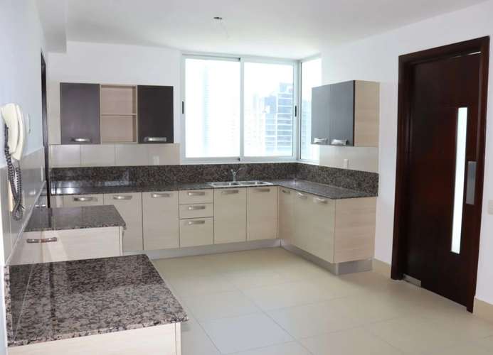 Apartamento en Costa del Este I con amplio balcon y excelente ubicación - Imagen 2