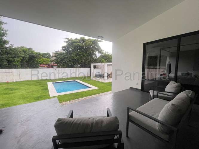 Venta casa en Los Angeles, Betania - con piscina y jardín | uVIK-27-2094 - Imagen 11