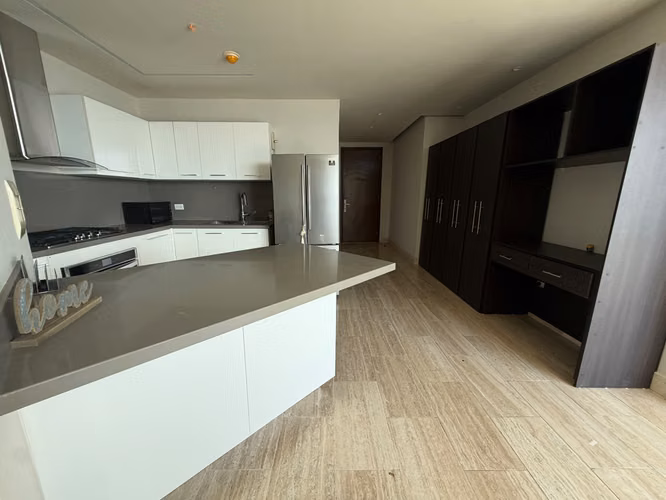ALQUILER: Amoblado apartment in PH The Regent - East Coast - Imagen 4