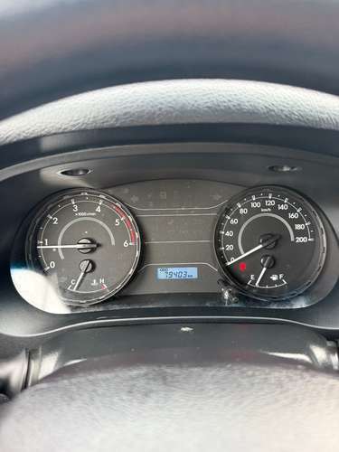 TOYOTA HILUX 2023 - Imagen 8