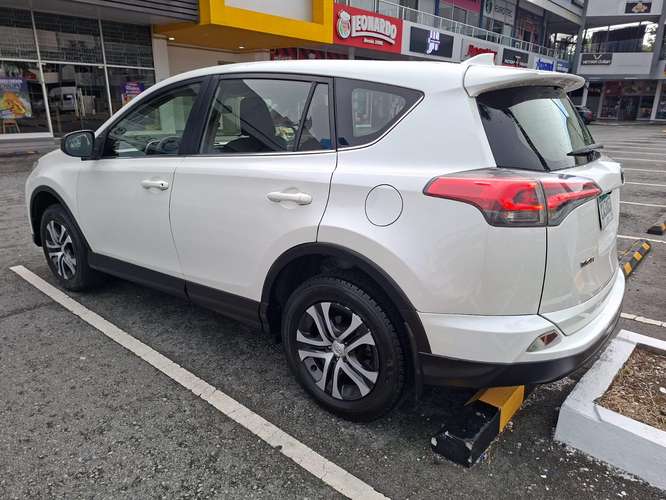 Hermosa RAV 4 2017 - Imagen 5