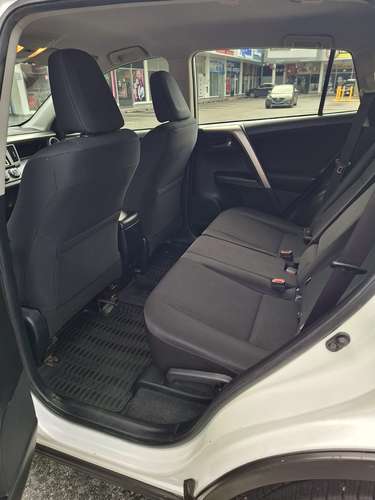 Hermosa RAV 4 2017 - Imagen 8