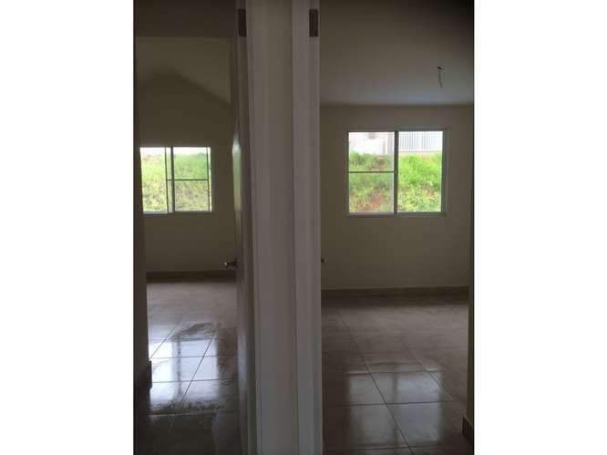 SE ALQUILA CASA DUPLEX 204M EN PLAYA DORADA RESIDENCIAL PLAYAMAR VACIA - Imagen 3
