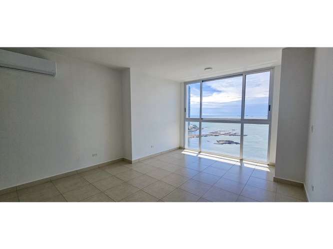 AV BALBOA / WATERS ON THE BAY / 269M / LINEA BLANCA / VISTA AL MAR