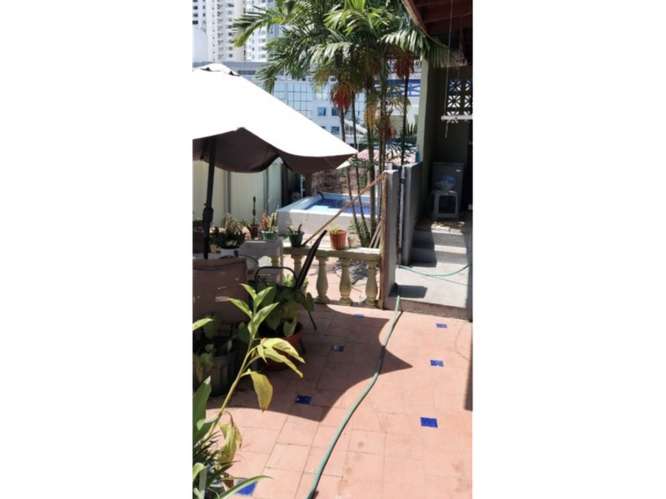 BETANIA / LOS ANGELES / 470M / 3 HABITACIONES / 3 PARKING / PISCINA - Imagen 4