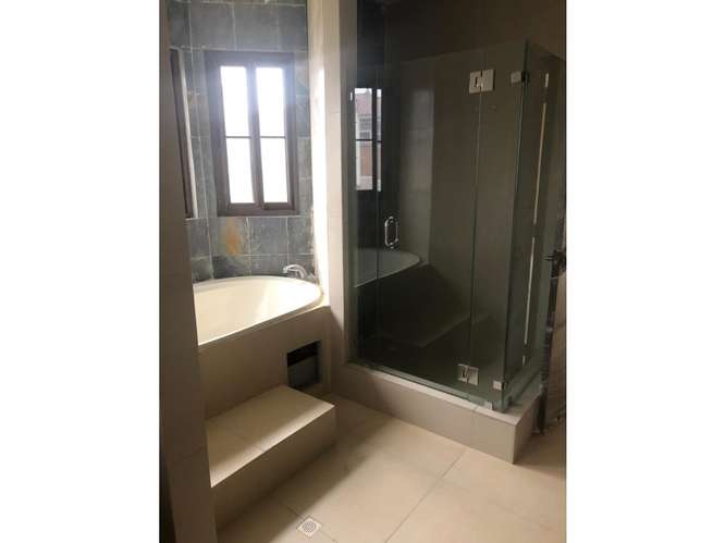 COSTA SUR / EL DORAL / 351M / 4 HABITACION / VACIA / ESTENAR PREVENTA