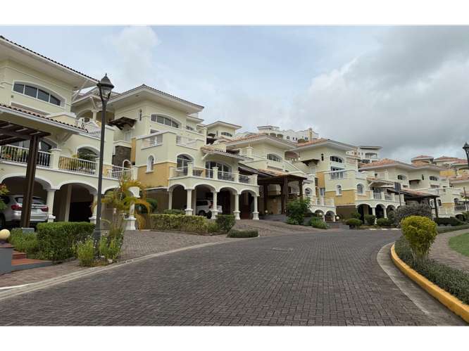 SE VENDE APARTAMENTO 138M COCOLI TUCAN COUNTRY CLUB AND RESORT