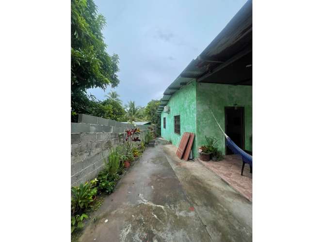 SE VENDE PROPIEDAD 827M EN SAN CARLOS CON 2 CASAS Y DEPOSITO CERCADA - Imagen 18