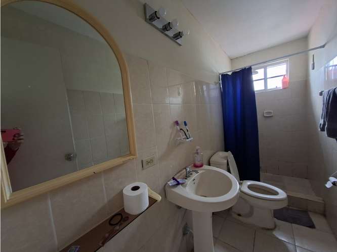 SE VENDE CASA EL CRISOL ALTOS DEL CRISOL 237M 3 HABITACION PATIO
