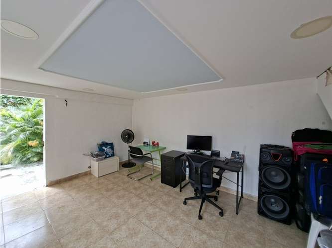 EL CRISOL / ALTOS DEL CRISOL / 237M / 3 HABITACION / 2 BAÑO / 2 PATIO