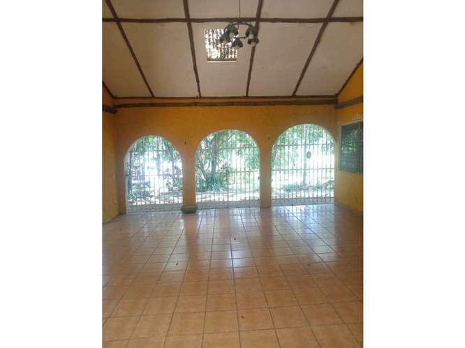 SE VENDE CASA 8.7 HECTAREAS EN CAPIRA CAMPANA CON PISCINA Y JACUZZI - Imagen 18