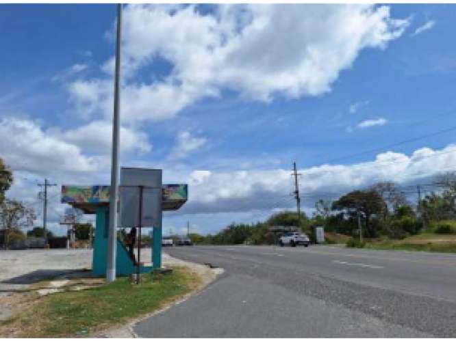 SE VENDE TERRENO 10433 M2 EN SAN CARLOS CON CASA OBRA GRIS