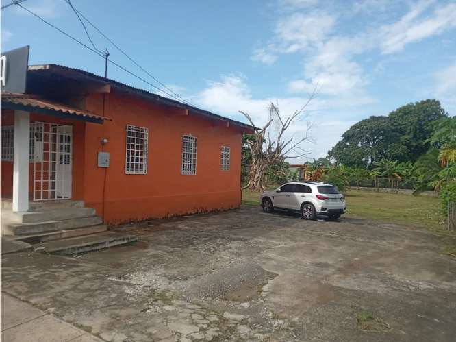 SE VENDE TERRENO 1025 M2 EN CHORREA BARRIO COLON FACIL ACCESO