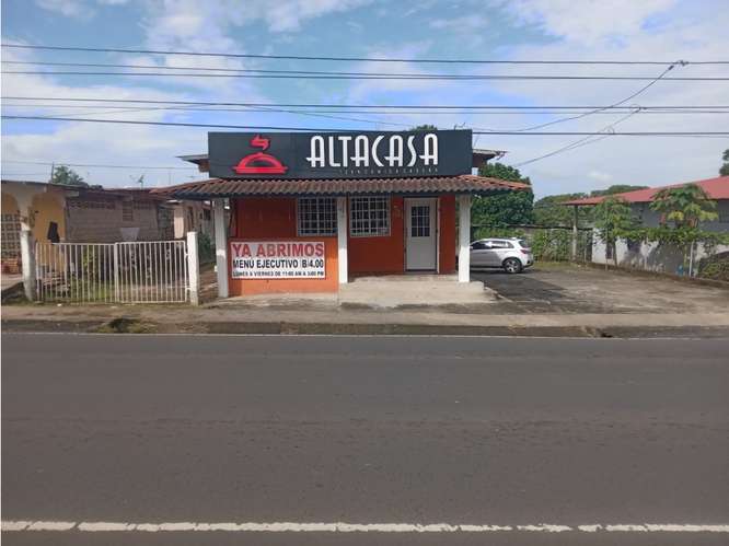 CHORREA / BARRIO COLON / 1025 M2 / TERRENO / CON ZONAS VERDES
