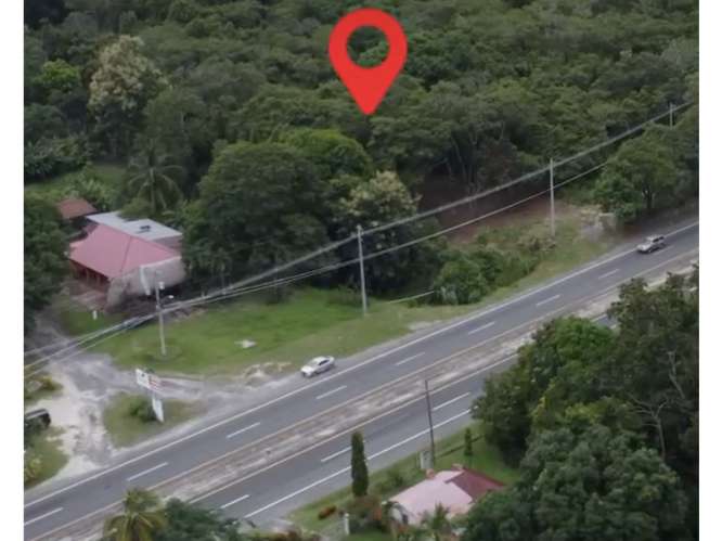 SE VENDE TERRENO 600 M2 EN SAN CARLOS LAS UVAS SOBRE VIA PRINCIPAL