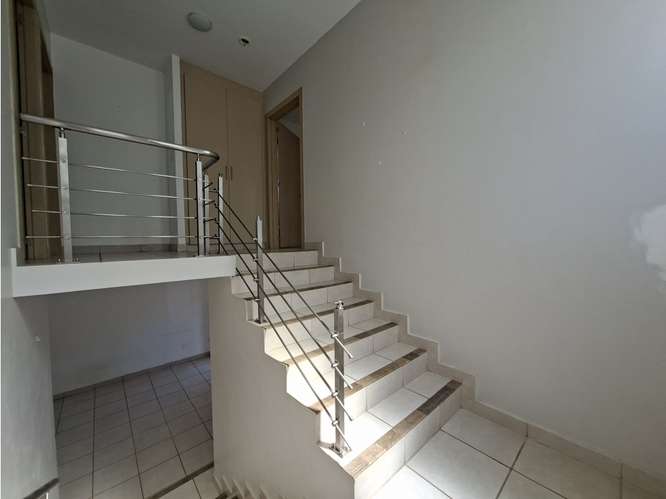 BRISAS DEL GOLF / VICTORIA / 200M / 3 HABITACIONES / PATIO / DUPLEX