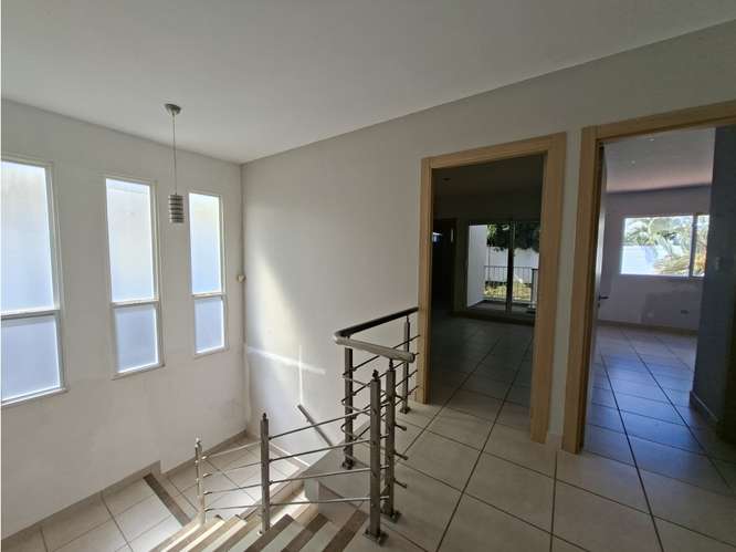 BRISAS DEL GOLF / VICTORIA / 200M / 3 HABITACIONES / PATIO / DUPLEX