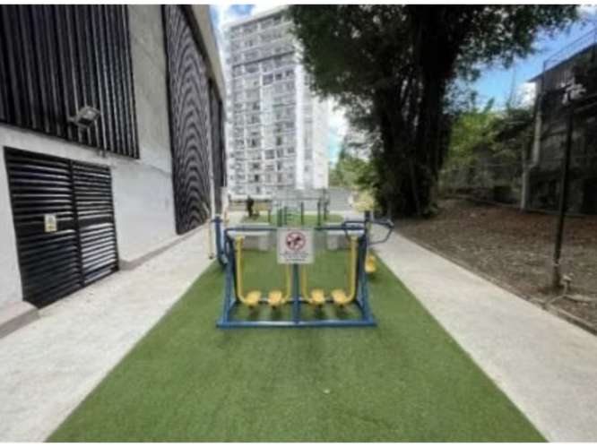 SE ALQUILA APARTAMENTO EL BOSQUE AVIÑÓN TOWER 77M CON LINEA BLANCA