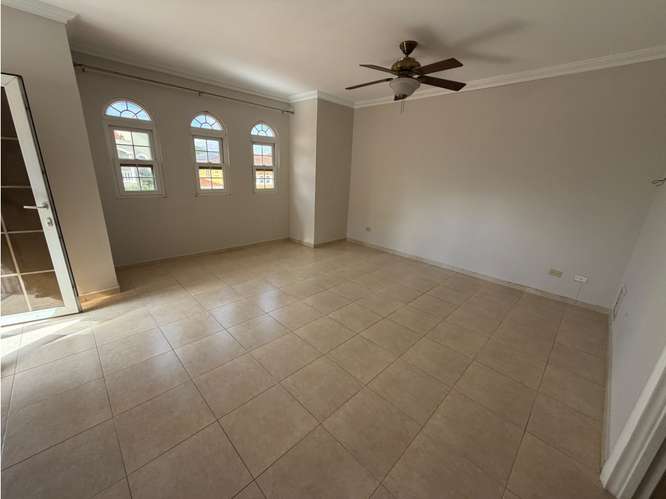 SE VENDE CASA ANCON LAS HUACAS RAINFOREST VILLAS 450M 4 HABITACIONES