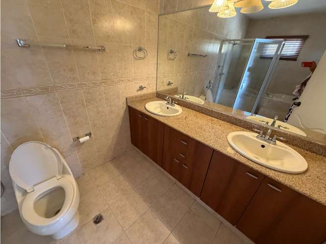 SE VENDE CASA ANCON LAS HUACAS RAINFOREST VILLAS 450M 4 HABITACIONES