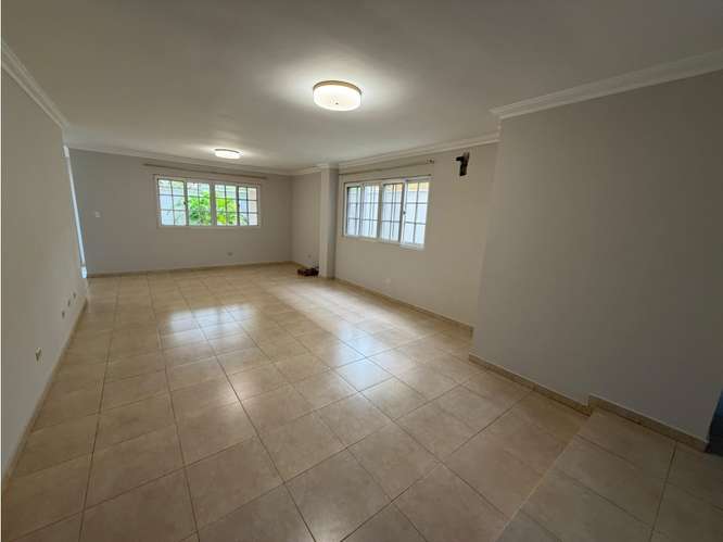 SE VENDE CASA ANCON LAS HUACAS RAINFOREST VILLAS 450M 4 HABITACIONES