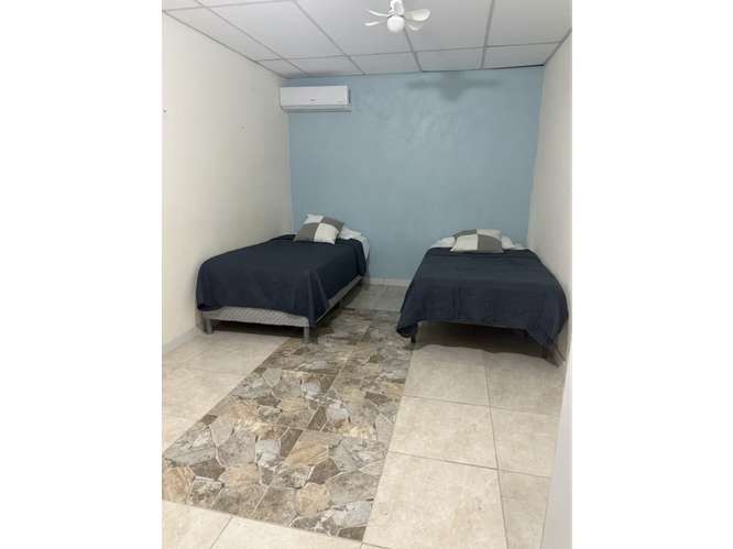 SE VENDE CASA 600M EN CHAME GORGONA CON  PISCINA Y JACUZZI CERCADA - Imagen 14