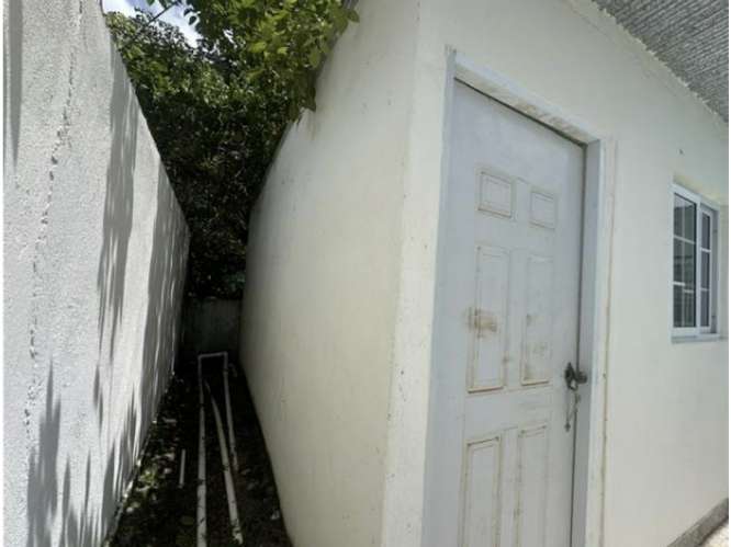 SE VENDE CASA 600M EN CHAME GORGONA CON  PISCINA Y JACUZZI CERCADA - Imagen 12