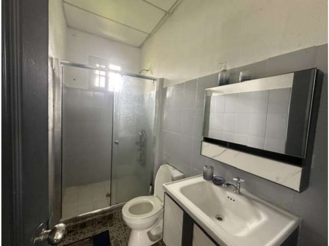 SE VENDE CASA 600M EN CHAME GORGONA CON  PISCINA Y JACUZZI CERCADA - Imagen 19