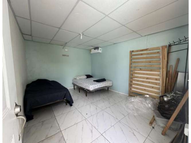 SE VENDE CASA 600M EN CHAME GORGONA CON  PISCINA Y JACUZZI CERCADA - Imagen 5