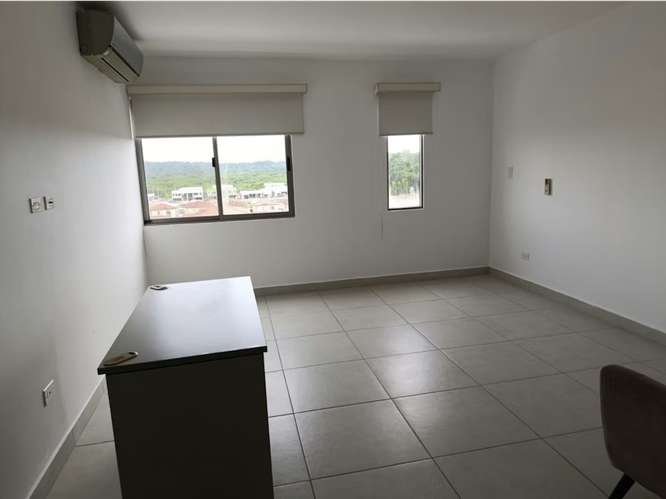 SE ALQUILA APARTAMENTO 100M EN PANAMA PACIFICO PH MIDRISE  VACIO - Imagen 9