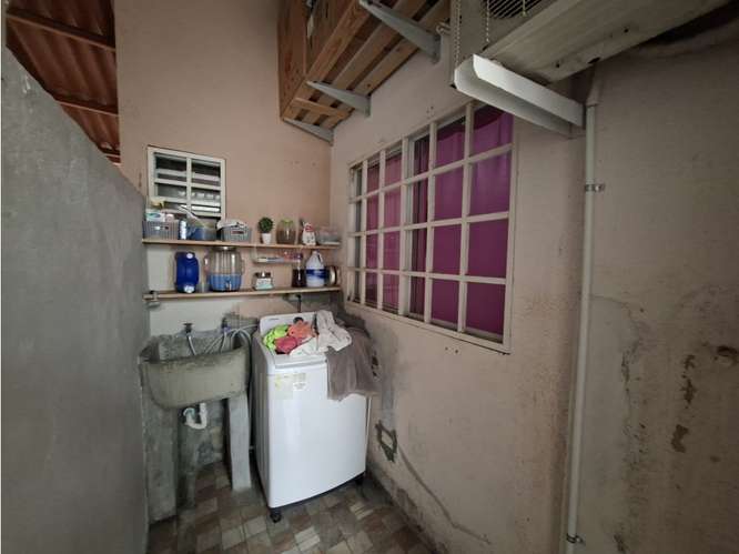 SE VENDE CASA EN LOS CASTAÑOS ARBOLEDAS LOS CASTAÑOS 170M 3 HABITACION