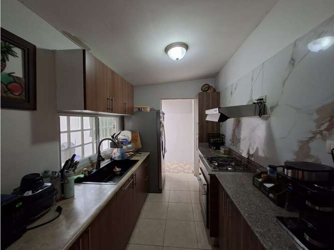 SE VENDE CASA EN LOS CASTAÑOS ARBOLEDAS LOS CASTAÑOS 170M 3 HABITACION