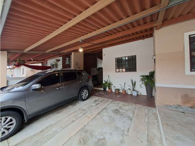 LOS CASTAÑOS / ARBOLEDAS / LOS CASTAÑOS / 170M / 3 HABITACION /2 BAÑOS