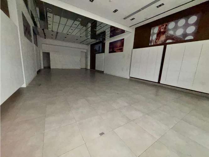 LOCAL COMERCIAL / LOS ANDES MALL  /  175M2 / PLANTA BAJA - Imagen 5