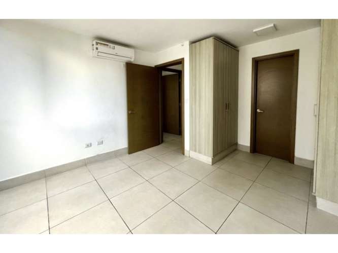 SE VENDE APARTAMENTO OBARRIO PARK CITY 110M 2 HABITACIONES AMPLIO