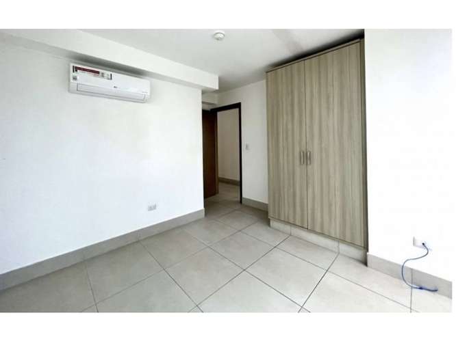 SE VENDE APARTAMENTO OBARRIO PARK CITY 110M 2 HABITACIONES AMPLIO