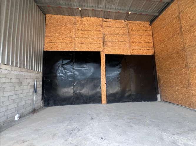 SE VENDE GALERA COMERCIAL TOCUMEN PARQUE INDUSTRIAL 180M AMPLIO - Imagen 15